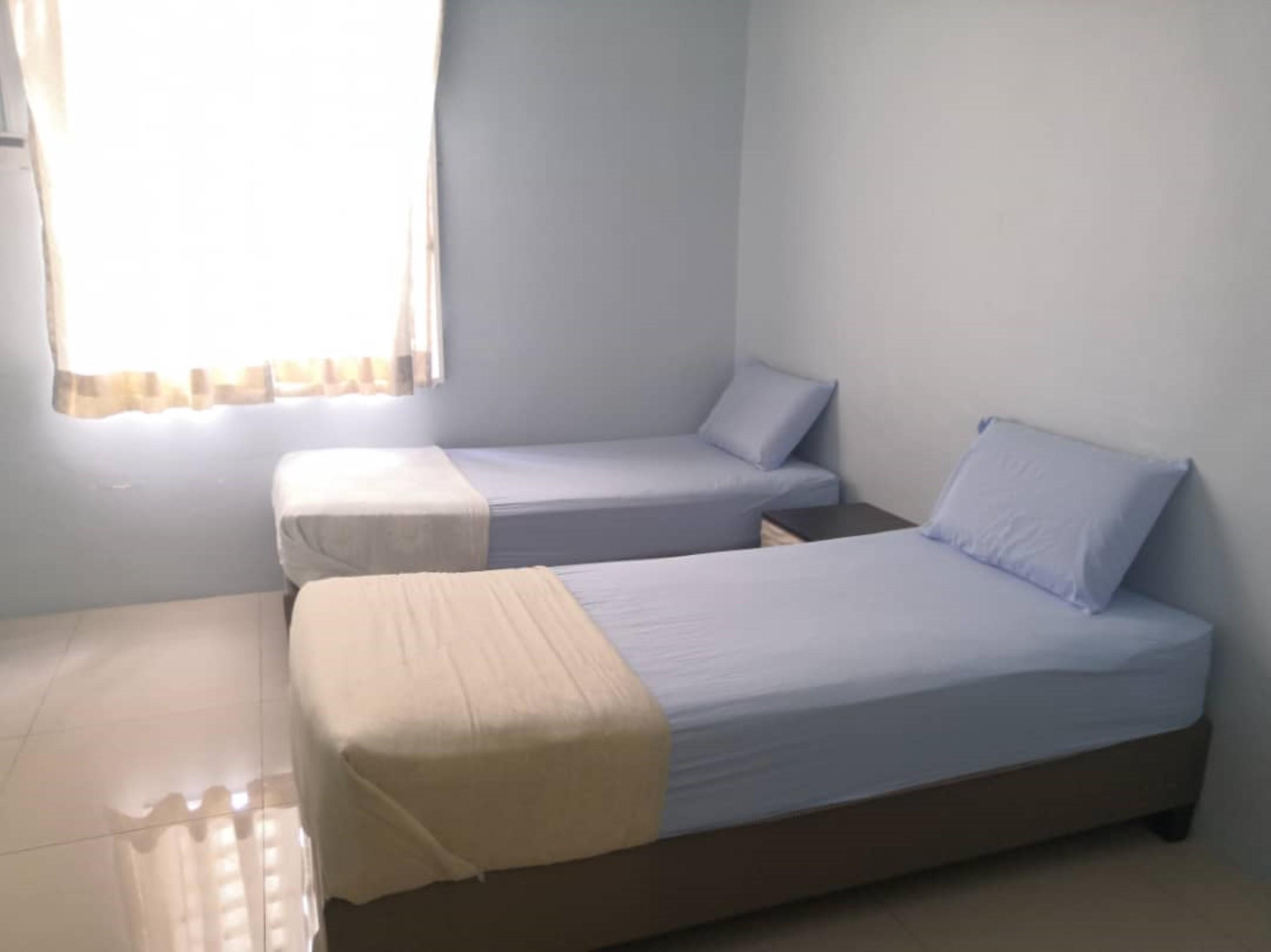 Oyo 90132 Come Inn Premium Kuala Terengganu Buitenkant foto