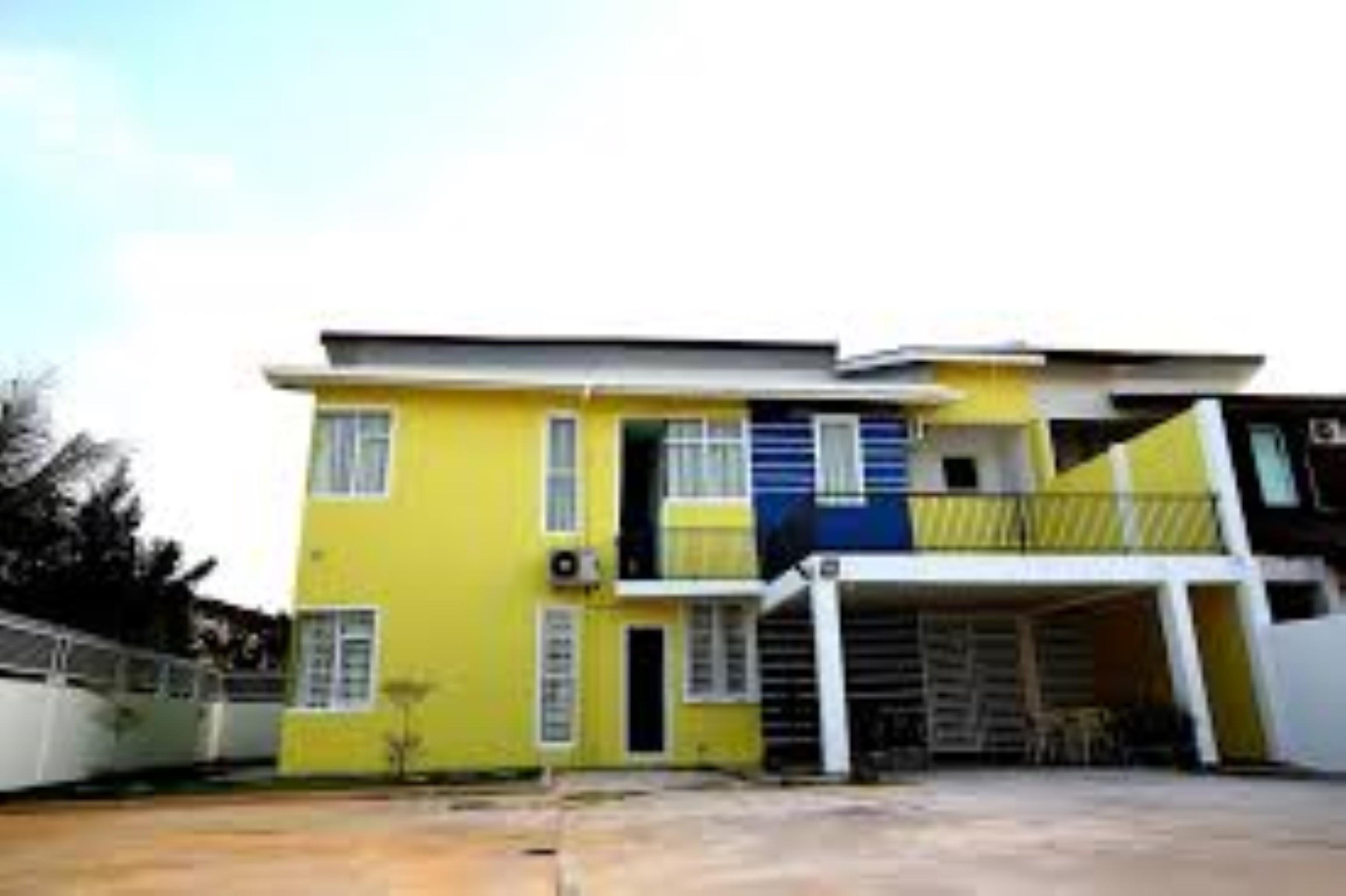 Oyo 90132 Come Inn Premium Kuala Terengganu Buitenkant foto