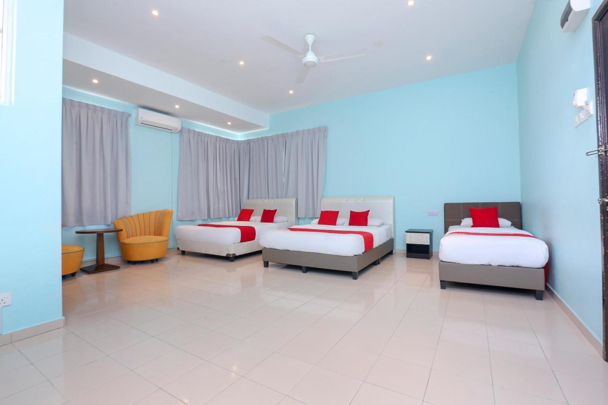 Oyo 90132 Come Inn Premium Kuala Terengganu Buitenkant foto