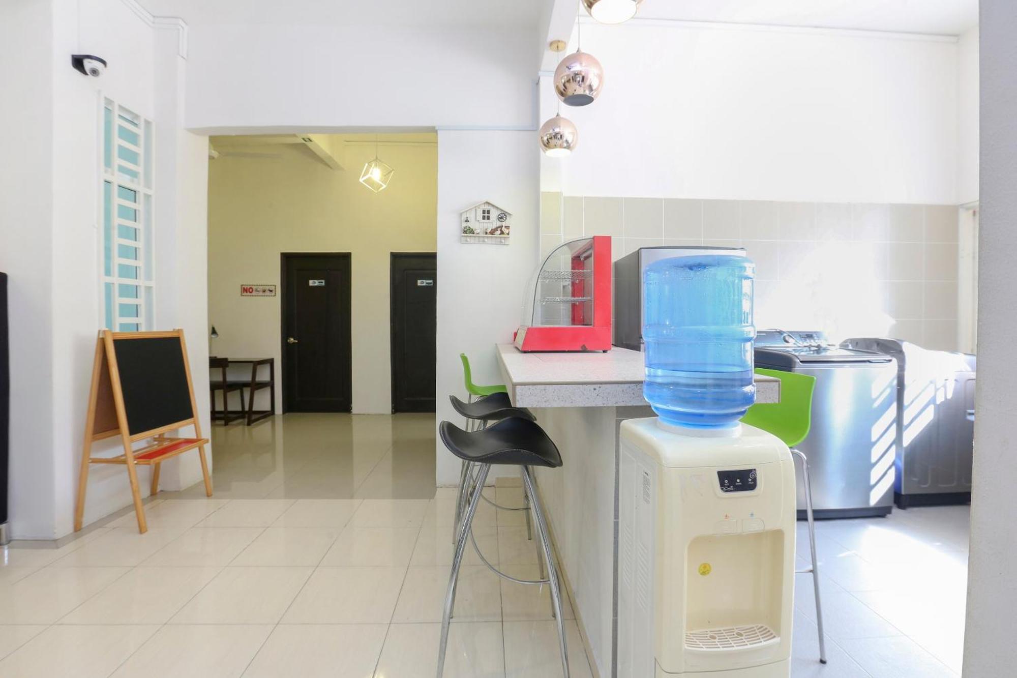 Oyo 90132 Come Inn Premium Kuala Terengganu Buitenkant foto